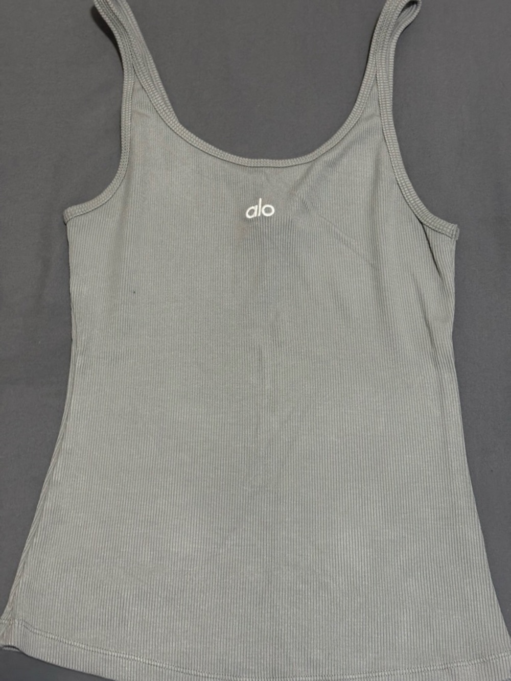 ALO Yoga Ribbed Tank Top in Gray